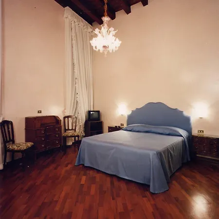Piccola Fenice Hotel Venice