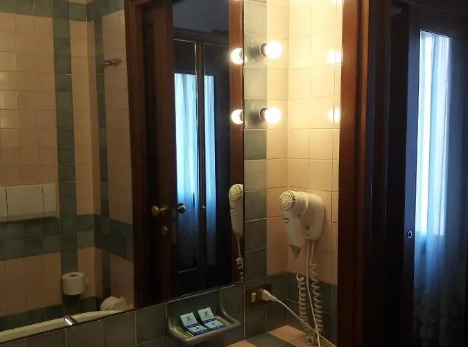 Piccola Fenice Венеция