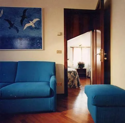 Отель Piccola Fenice 3*